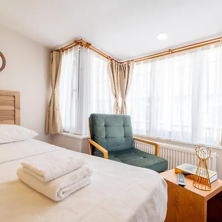 Dream Near Taksim Hotel